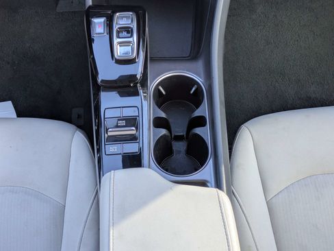 Used 2023 Hyundai Sonata SEL FWD image 6