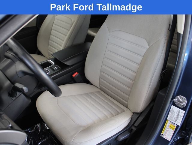 Used 2018 Ford Fusion S FWD image 12
