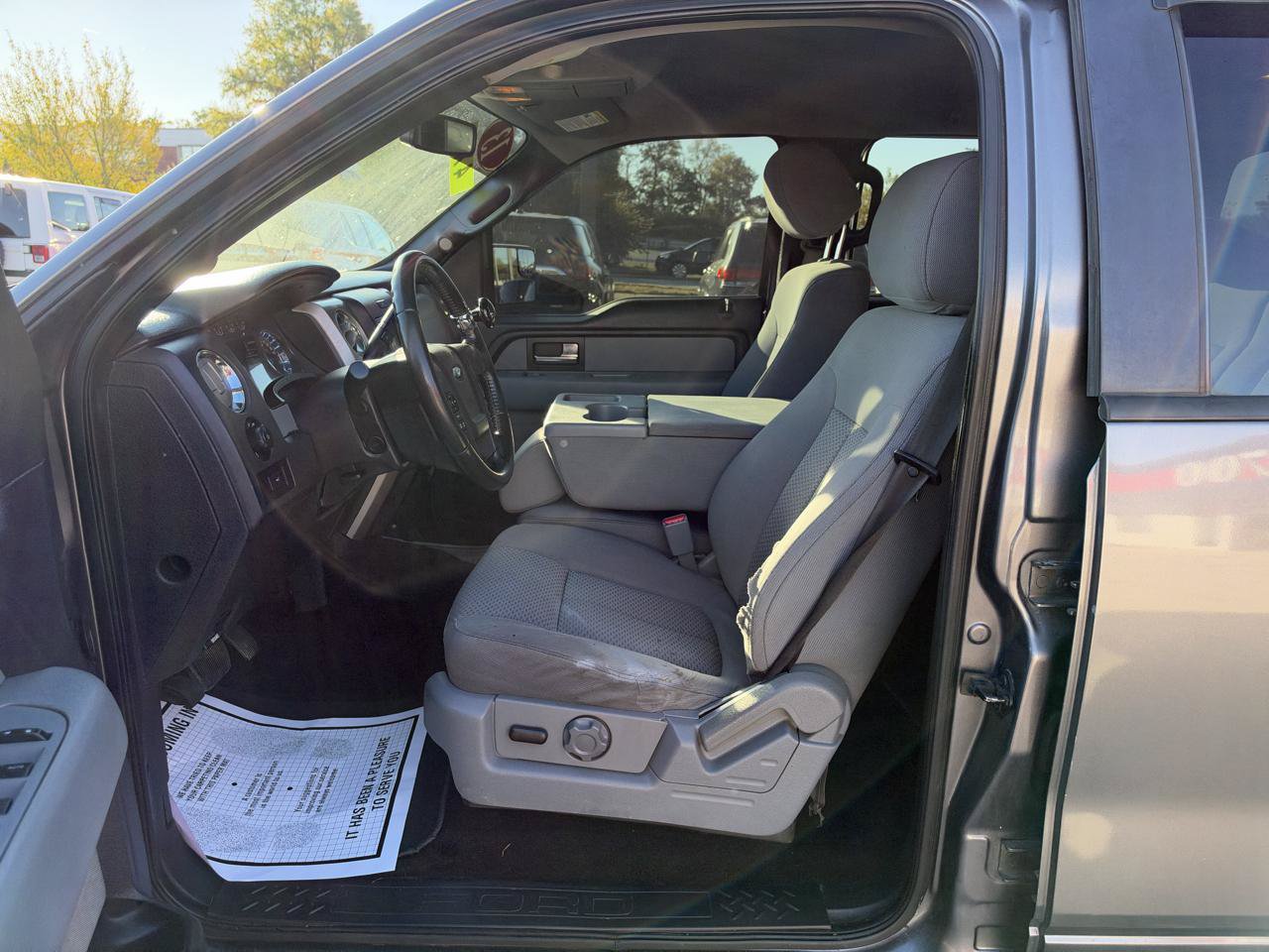 Used 2013 Ford F150 XLT w/ XLT Chrome Pkg AWD/4WD image 12