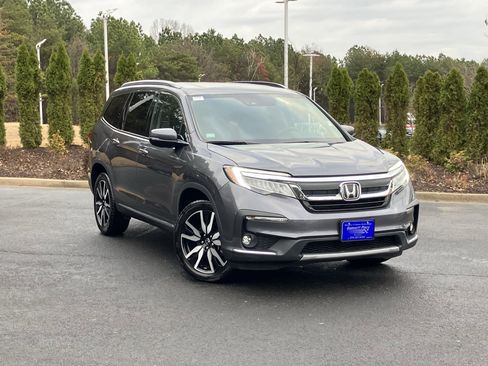 Certified 2022 Honda Pilot Elite image 2