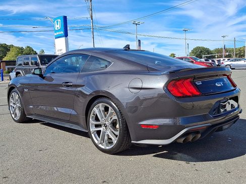 Used 2022 Ford Mustang GT Premium image 6
