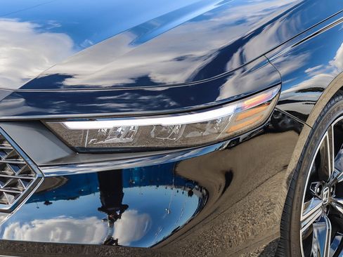 Certified 2025 Honda Accord Sport image 5