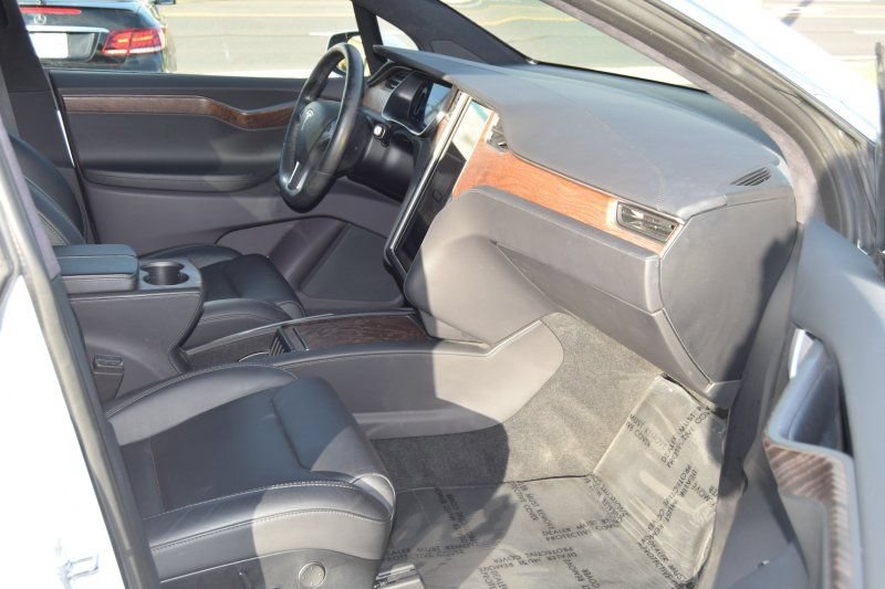 Used 2019 Tesla Model X 100D AWD/4WD image 19