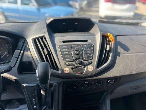 Used 2019 Ford Transit 250 148 Medium Roof image 13