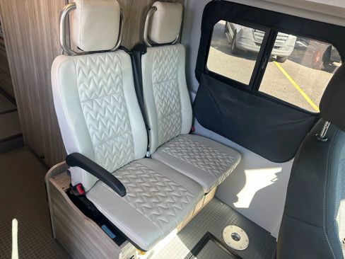 Used 2023 RAM ProMaster 3500 w/ Driver Convenience Group image 21