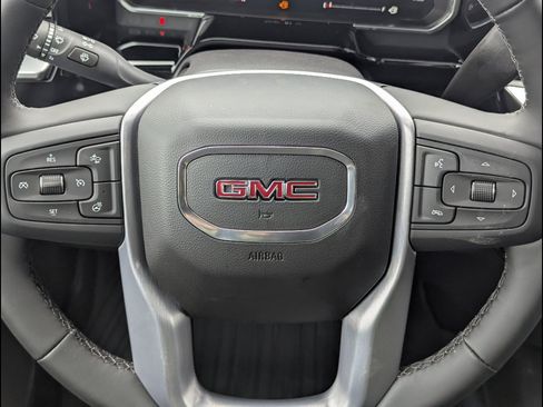 New 2026 GMC Sierra 1500 SLE w/ X31 Off-Road Package image 21