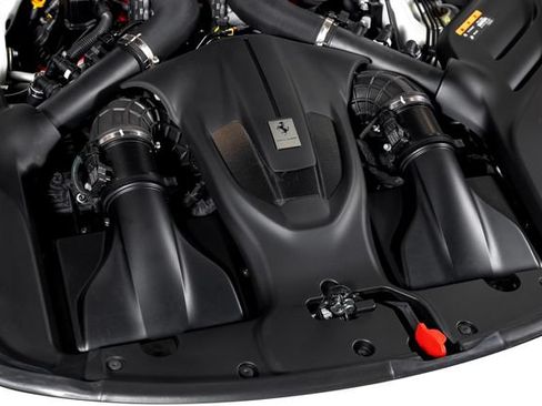 Certified 2024 Ferrari Roma RWD image 17