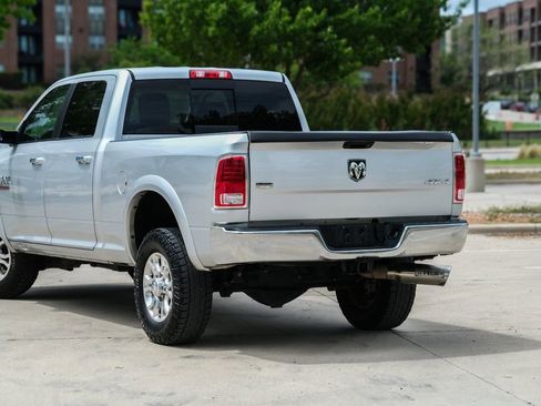 Used 2017 RAM 2500 Laramie AWD/4WD image 23