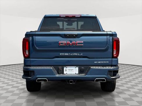 Used 2025 GMC Sierra 1500 Denali w/ Denali Reserve Package AWD/4WD image 6