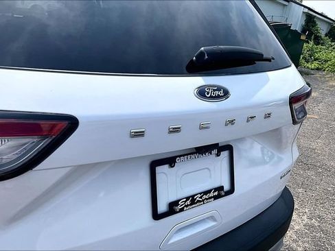 Used 2021 Ford Escape SE w/ Cold Weather Package AWD/4WD image 23