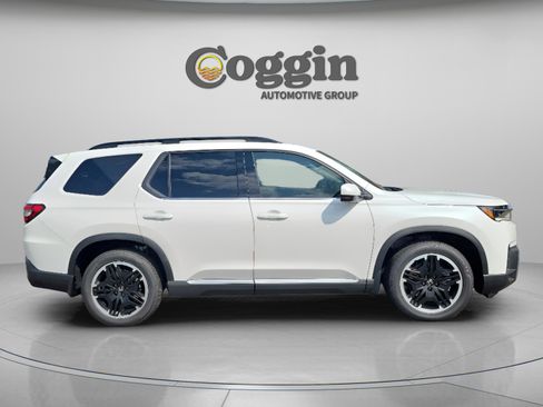 New 2026 Honda Pilot image 6
