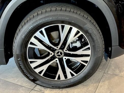 Certified 2025 Mercedes-Benz GLA 250 image 33