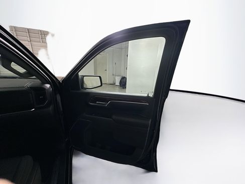 Used 2023 GMC Sierra 1500 Elevation image 31