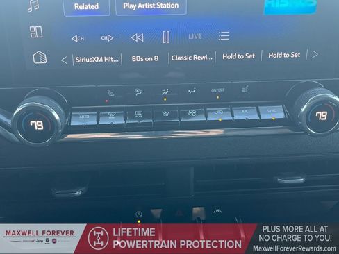 Used 2025 Chevrolet Colorado Trail Boss image 4