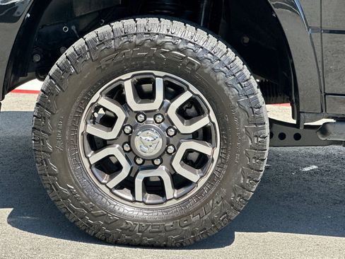 Used 2020 RAM 2500 Limited AWD/4WD image 12