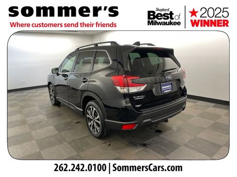 Used 2021 Subaru Forester Limited w/ Popular Package #3 image 3