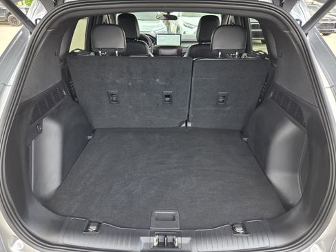 Used 2023 Ford Escape ST-Line w/ Tech Pack #1 FWD image 9