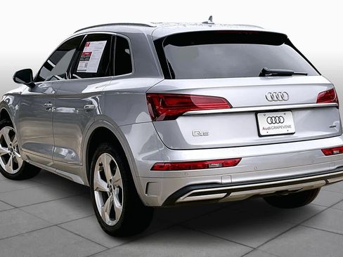 Used 2021 Audi Q5 Premium Plus w/ Premium Plus Package image 11