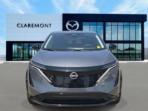 Used 2025 Nissan Ariya FWD image 2