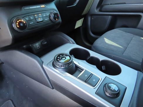 Used 2023 Ford Bronco Sport Big Bend AWD/4WD image 6