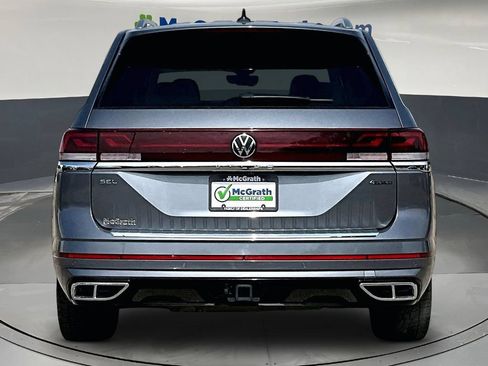 Used 2024 Volkswagen Atlas SEL Premium R-Line AWD/4WD image 6