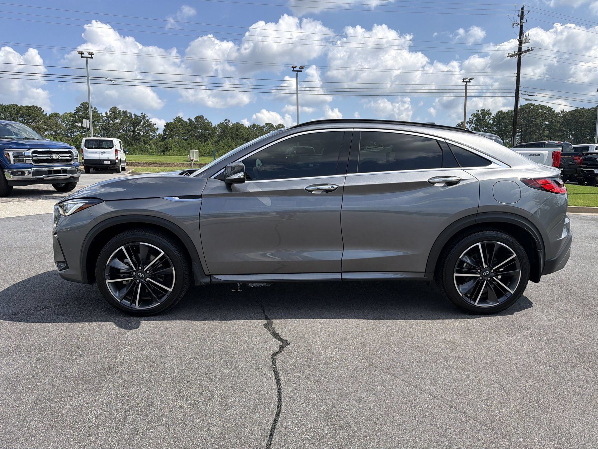Used 2023 INFINITI QX55 Luxe w/ Cargo Package AWD/4WD image 23