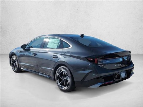 New 2026 Hyundai Sonata SEL FWD image 9