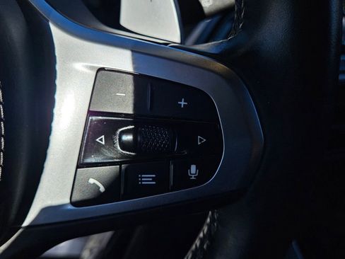 Used 2022 BMW X5 M50i image 22