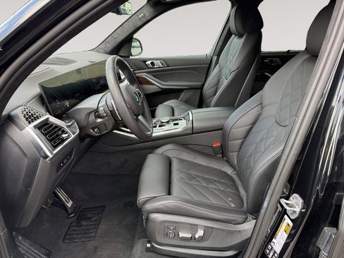 Used 2026 BMW X5 xDrive40i w/ M Sport Package AWD/4WD image 2