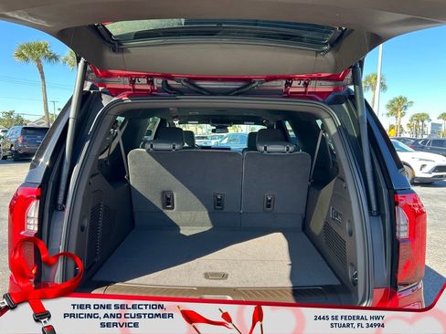 New 2026 GMC Yukon XL Elevation image 10