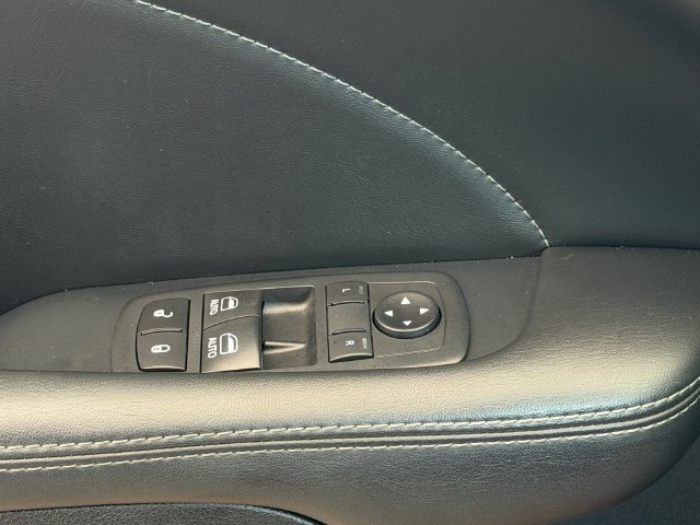 Used 2020 Dodge Challenger R/T Scat Pack RWD image 8