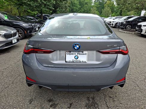 Used 2025 BMW i4 eDrive40 w/ Premium Package RWD image 5