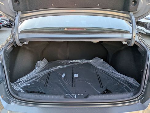 New 2026 Hyundai Elantra Limited w/ Cargo Package FWD image 23