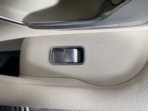 Used 2022 Mercedes-Benz GLE 350 GLE 350 image 50