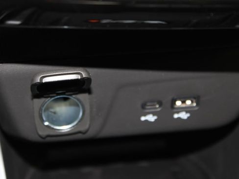 New 2026 Chevrolet TrailBlazer RS w/ Convenience Package FWD image 42