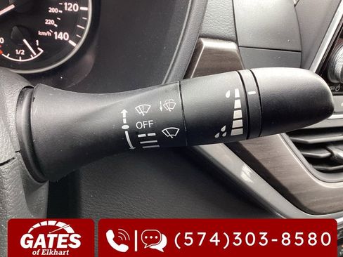 Used 2025 Nissan Altima 2.5 SV FWD image 24