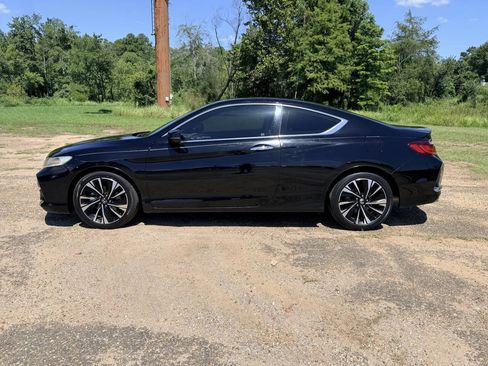 Used 2016 Honda Accord EX-L image 2