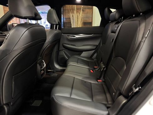 New 2025 INFINITI QX50 Sport image 21