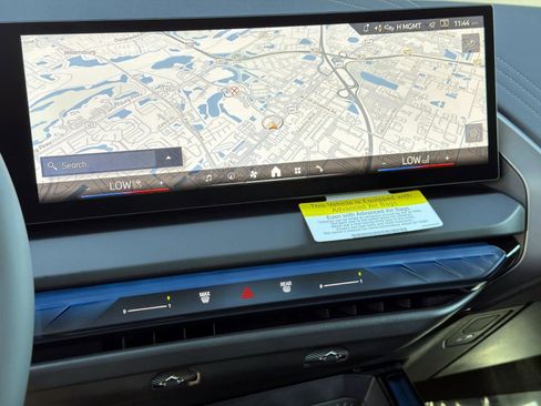 New 2026 BMW X3 xDrive30 w/ M Sport Package AWD/4WD image 21