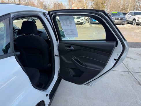 Used 2017 Ford Focus SE image 13