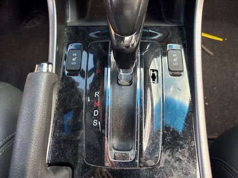Used 2016 Honda Accord EX-L image 24