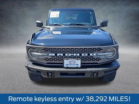 Used 2022 Ford Bronco Badlands w/ Sasquatch Package AWD/4WD image 2