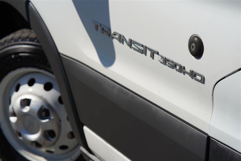 Used 2018 Ford Transit 350 156 DRW RWD image 17