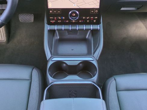 New 2026 GMC Terrain AT4 w/ Convenience Package III AWD/4WD image 19
