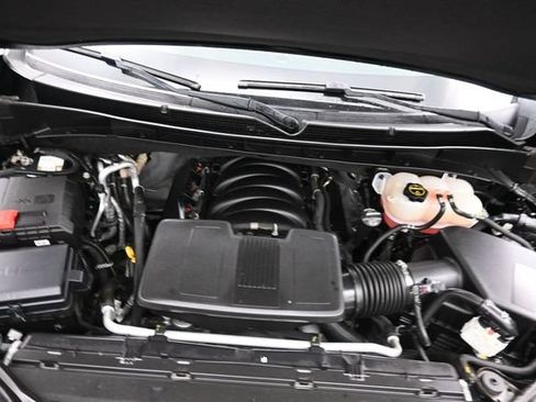 Used 2024 Cadillac Escalade Sport AWD/4WD image 32