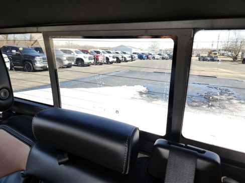 Used 2019 Chevrolet Silverado 1500 High Country AWD/4WD image 31
