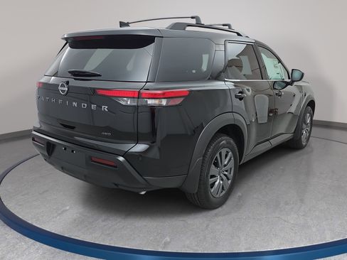New 2026 Nissan Pathfinder SV image 5
