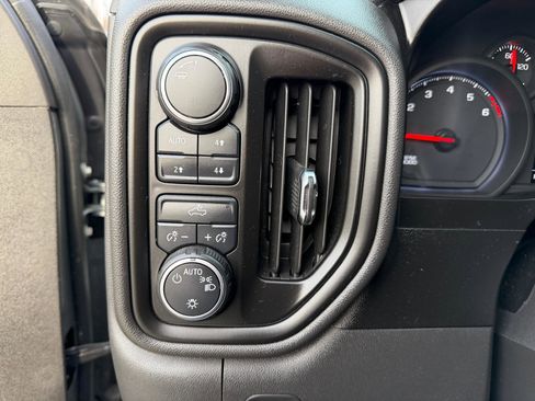 Used 2020 Chevrolet Silverado 1500 Custom Trail Boss w/ Custom Convenience Package image 24