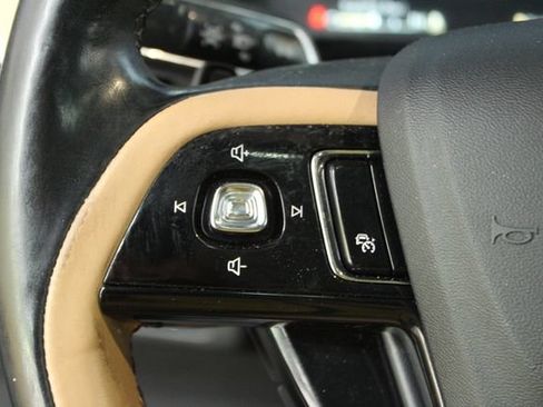 Used 2020 Lincoln Corsair Reserve w/ Equipment Group 201A AWD/4WD image 16