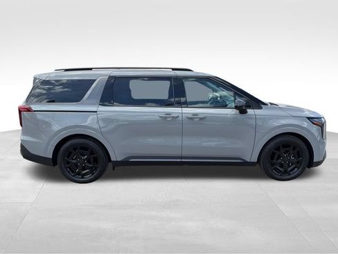 New 2026 Kia Carnival SX Prestige FWD image 8